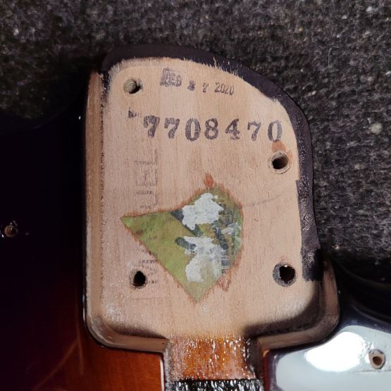 Fender American Elite Stratocaster 3-Color Sunburst 2019 USA электрогитара