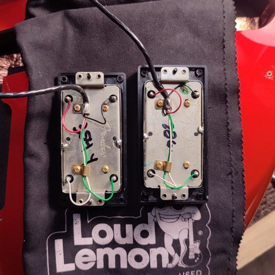 Fender Meteora HH Candy Apple Red 2019 Mexico электрогитара