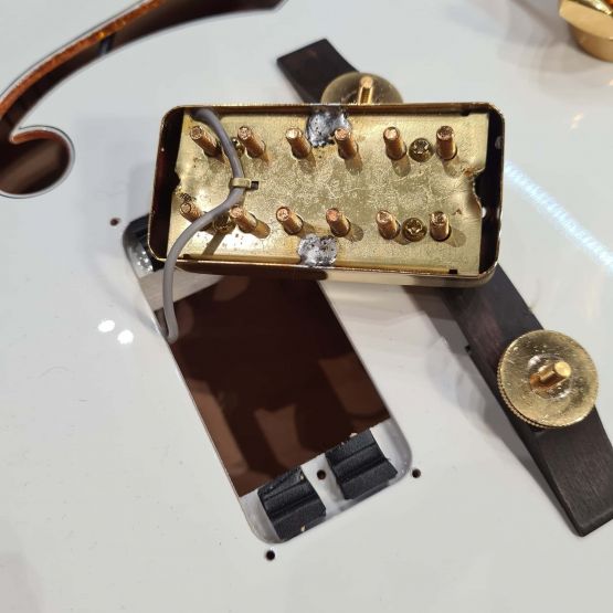 Gretsch G6136T Players Edition Falcon White 2016 Japan электрогитара