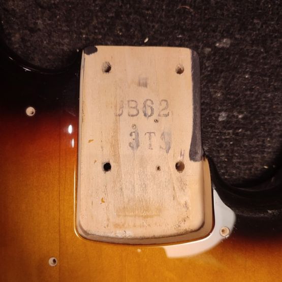Fender JB62 Jazz Bass Sunburst 2013 Japan бас-гитара