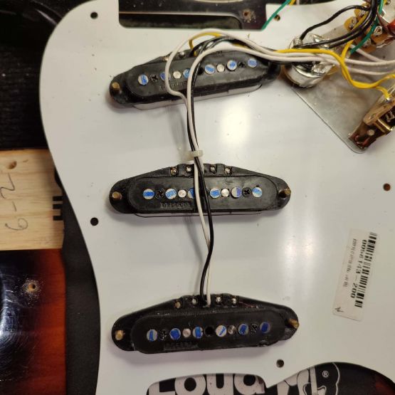 Fender Custom Shop Eric Clapton Stratocaster Journeyman Sunburst 2017 USA электрогитара