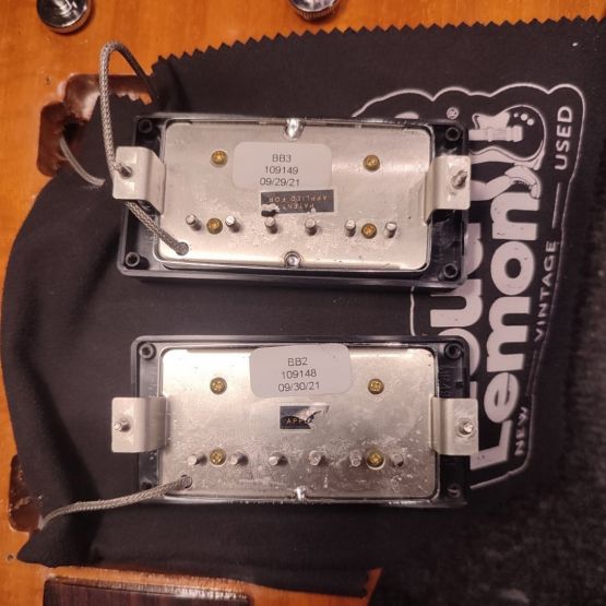 Gibson Flying V Antique Natural 2021 USA электрогитара