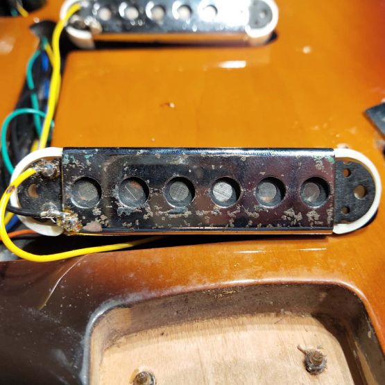 Fender JG66 Jaguar Sunburst 1999 Japan электрогитара
