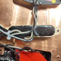 Fender Classic 60's Neck, Classic 70's Body Stratocaster Fiesta Red Mexico электрогитара