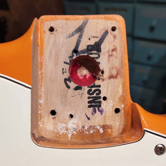 Fender Player Stratocaster Capri Orange 2019 Mexico электрогитара
