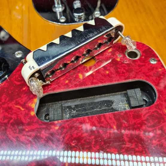 Fender Jaguar JG-66 Sunburst 1999 Japan электрогитара