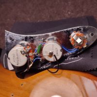 Fender MB98-70SD Mustang Bass Sunburst 1998 Japan бас-гитара