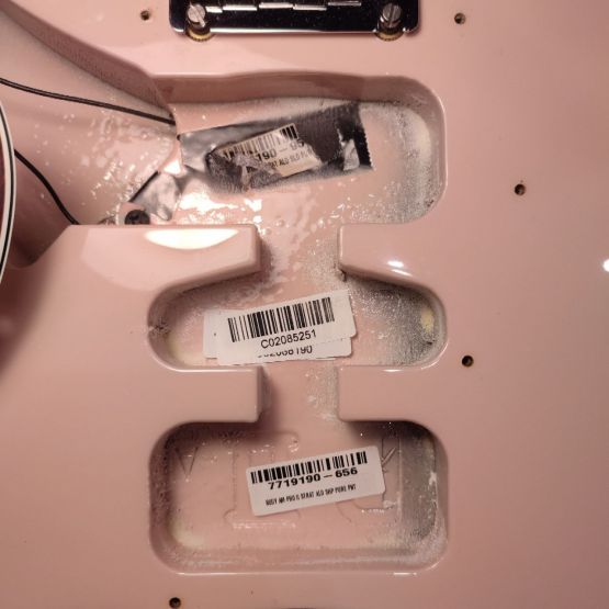 Fender American Professional II Stratocaster HSS Shell Pink 2021 USA электрогитара