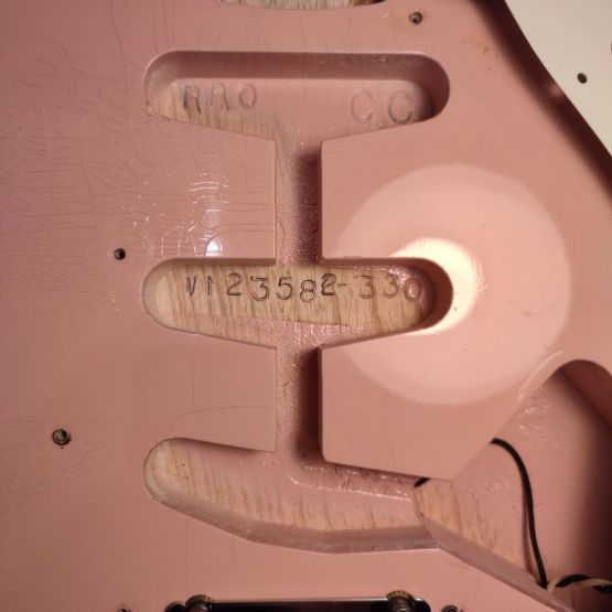 Fender Custom Shop Closet Classic Stratocaster Pro Shell Pink 2013 USA электрогитара