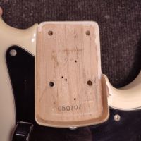 Fender PB70-70US Precision Bass Olympic White 2004 Japan бас-гитара