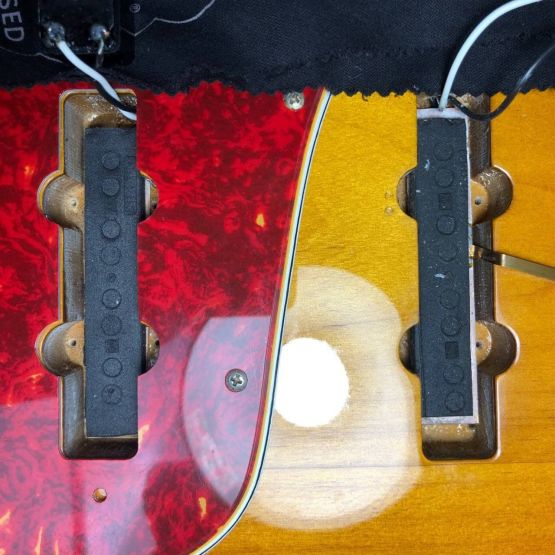 Fender JB62-75US Jazz Bass 3-Tone Sunburst 1999 Japan бас-гитара