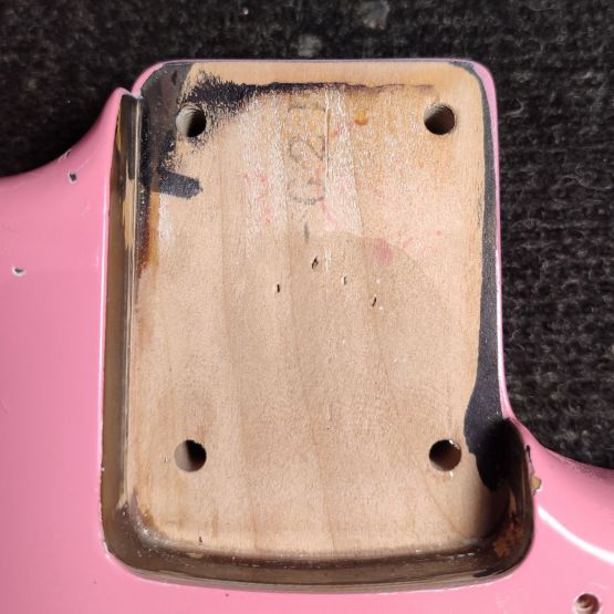 Fender ST62 Stratocaster Relic Shell Pink 1993 Japan w/ AVRI '62 pickups электрогитара