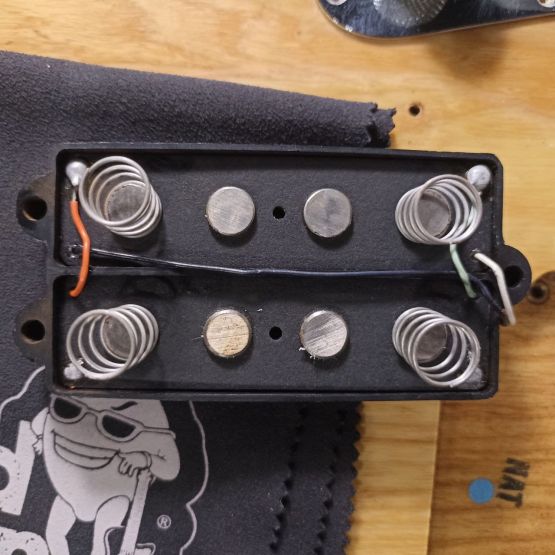 Ernie Ball Music Man StingRay 3 EQ Natural 1992 USA бас-гитара