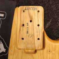 Ernie Ball Music Man StingRay 3 EQ w/ Seymour Duncan Pickups Natural Velvet 1996 USA бас-гитара