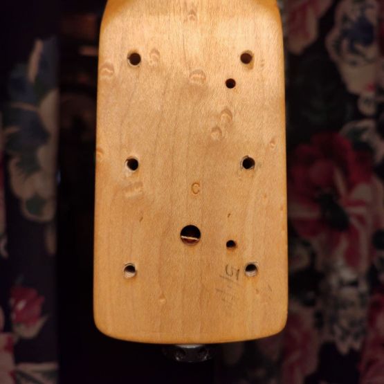 Ernie Ball Music Man StingRay 3 EQ w/ Seymour Duncan Pickups Natural Velvet 1996 USA бас-гитара
