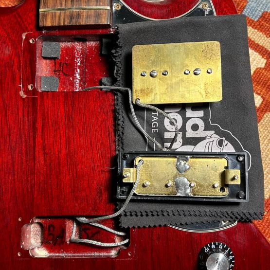 Gibson SG Standard Bass Heritage Cherry 2011 USA бас-гитара