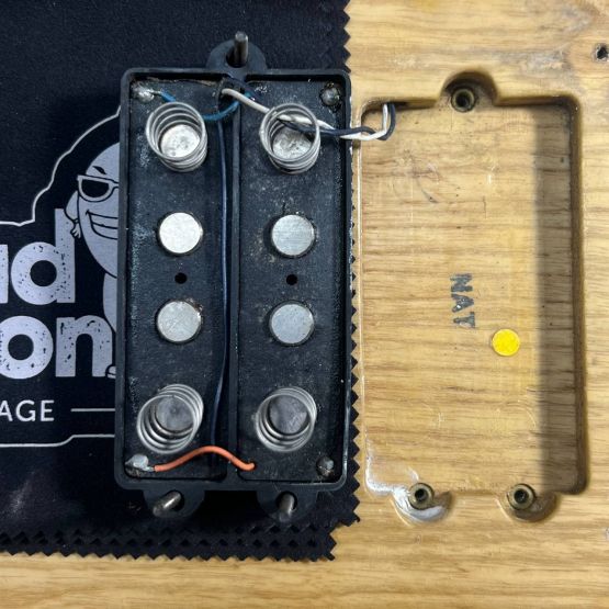 Ernie Ball Music Man StingRay 3 EQ Natural 1989 USA бас-гитара