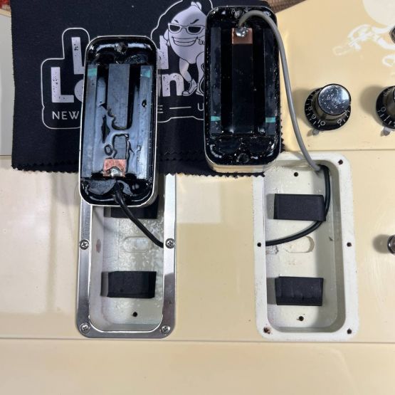 Epiphone TB-90 Thunderbird Alpine White 1989 Japan бас-гитара