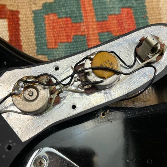 Fender Musicmaster Black 1978 USA электрогитара