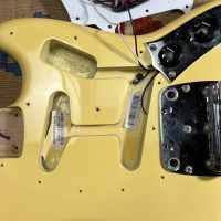 Fender American Performer Mustang Vintage White 2018 USA электрогитара