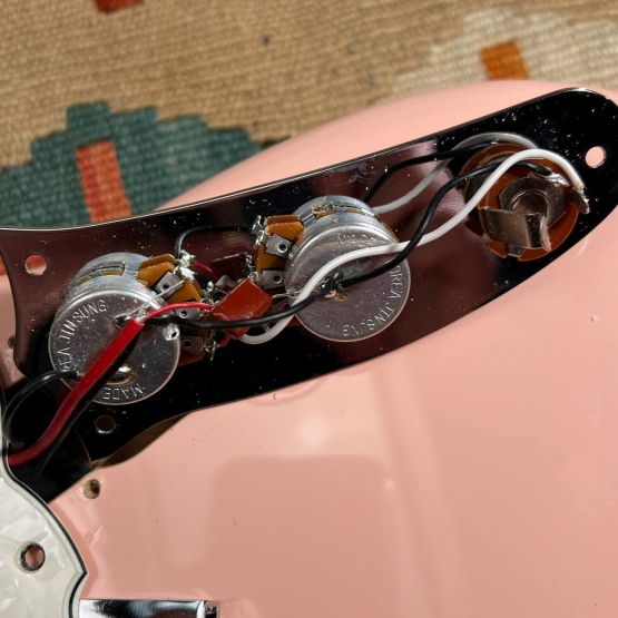 Fender Player Mustang Shell Pink 2017 Mexico электрогитара