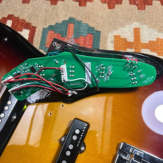 Fender American Ultra Jazz Bass V Partcaster Ultraburst 2023 USA бас-гитара