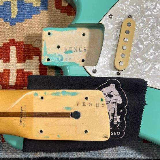 Squier VS-55 Vista Series Venus Surf Green 1997 Japan электрогитара
