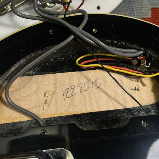 Rickenbacker 4003 Jetglo 2012 USA бас-гитара