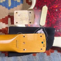 Fender MG65-86 Mustang Arctic White 2006 Japan электрогитара
