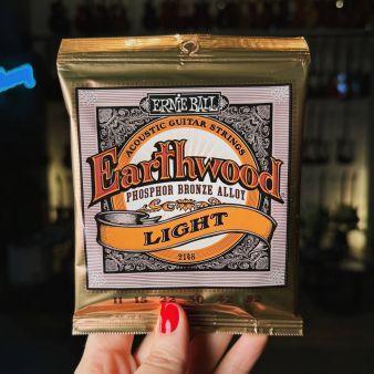Ernie Ball 2148 Earthwood Phosphor Bronze Light 11-52 набор струн для акустической гитары