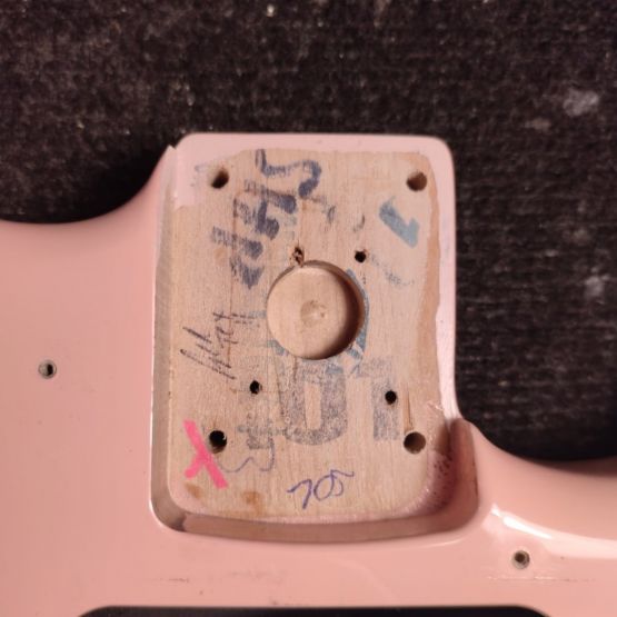 Fender Limited Edition Player Stratocaster Shell Pink 2020 Mexico электрогитара