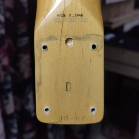 Fender JG66 Jaguar Sunburst 1993 Japan электрогитара