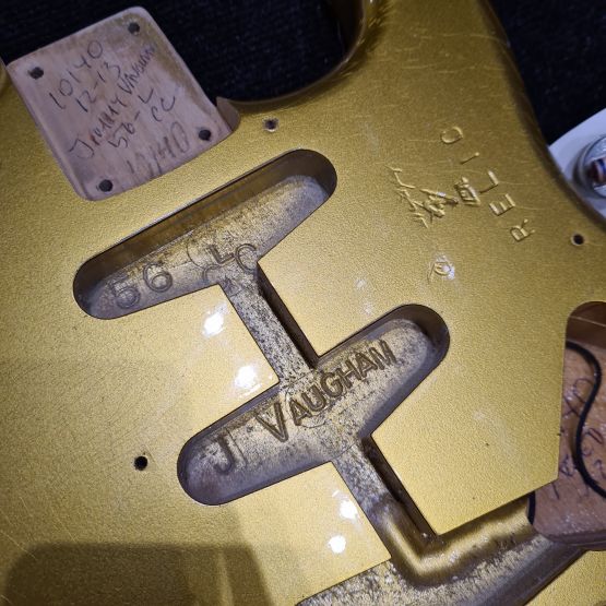 Fender Custom Shop Jimmie Vaughan Stratocaster Aztec Gold Relic 2018 USA электрогитара