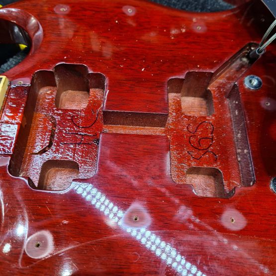 Gibson SG Standard Heritage Cherry 2005 USA электрогитара