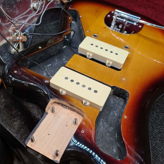 Fender Jazzmaster JM66 CIJ 2006 Sunburst Japan электрогитара