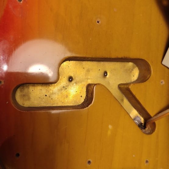 Fender Bass V Sunburst 1966 USA бас-гитара