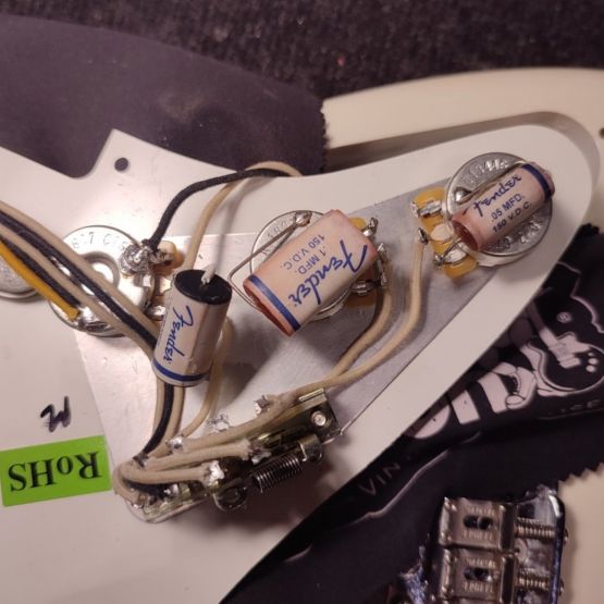 Fender Custom Shop Jimmie Vaughan Stratocaster Aged Olympic White 2019 USA электрогитара