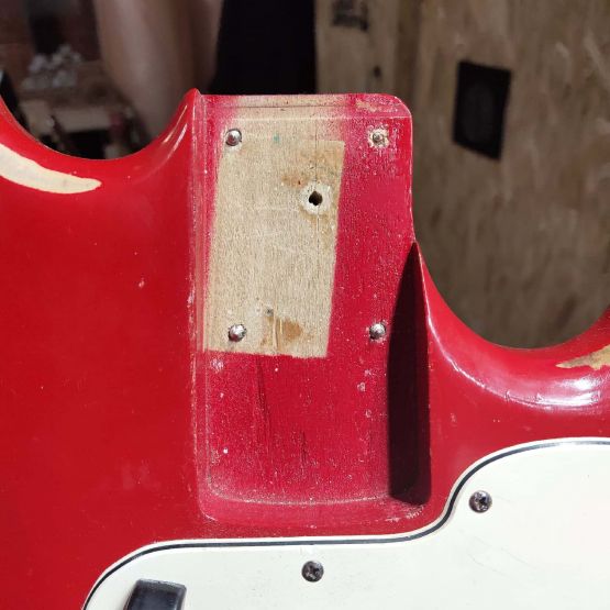 Fender Musicmaster Bass Dakota Red 1975 USA бас-гитара