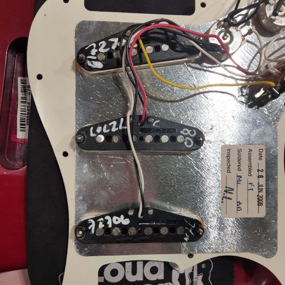 Fender Highway One Stratocaster Wine Transparent 2008 USA электрогитара