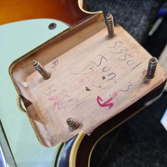 Fender Custom Shop '60 Telecaster Relic Sunburst 2015 USA электрогитара