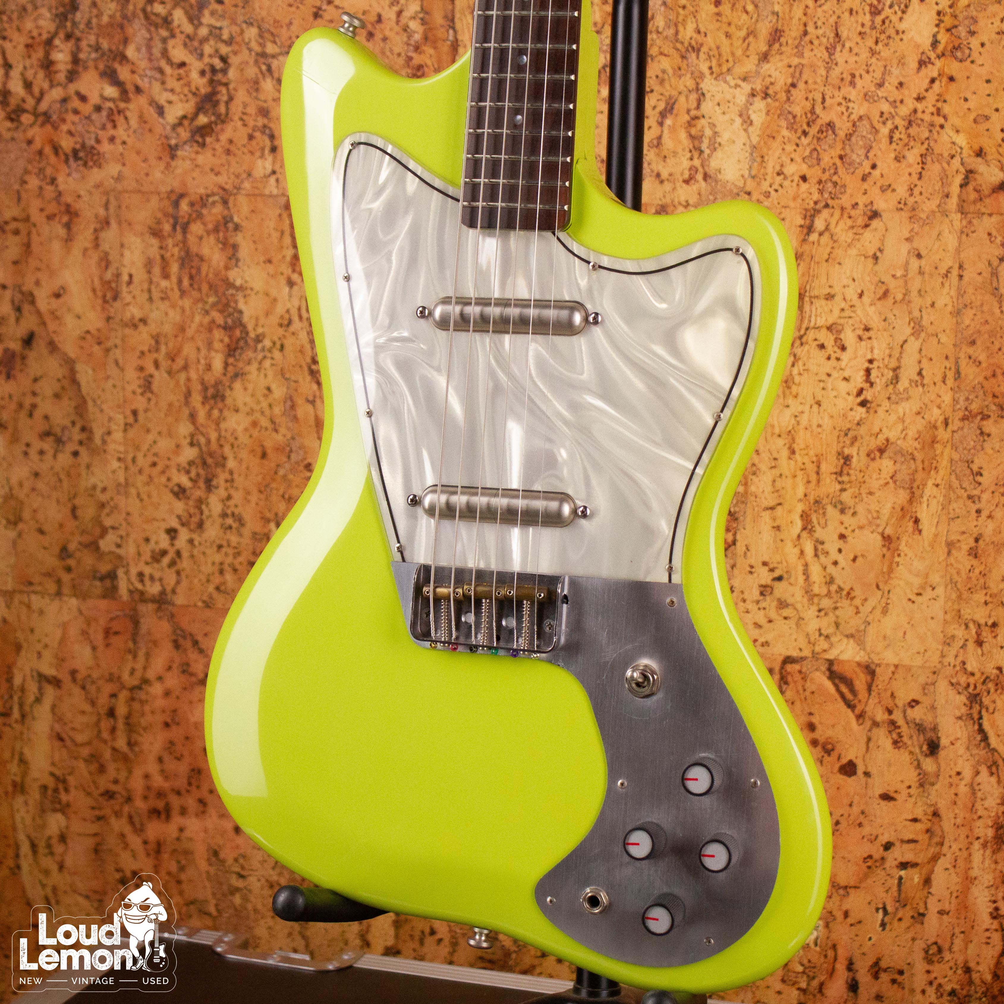 Danelectro Dead On 