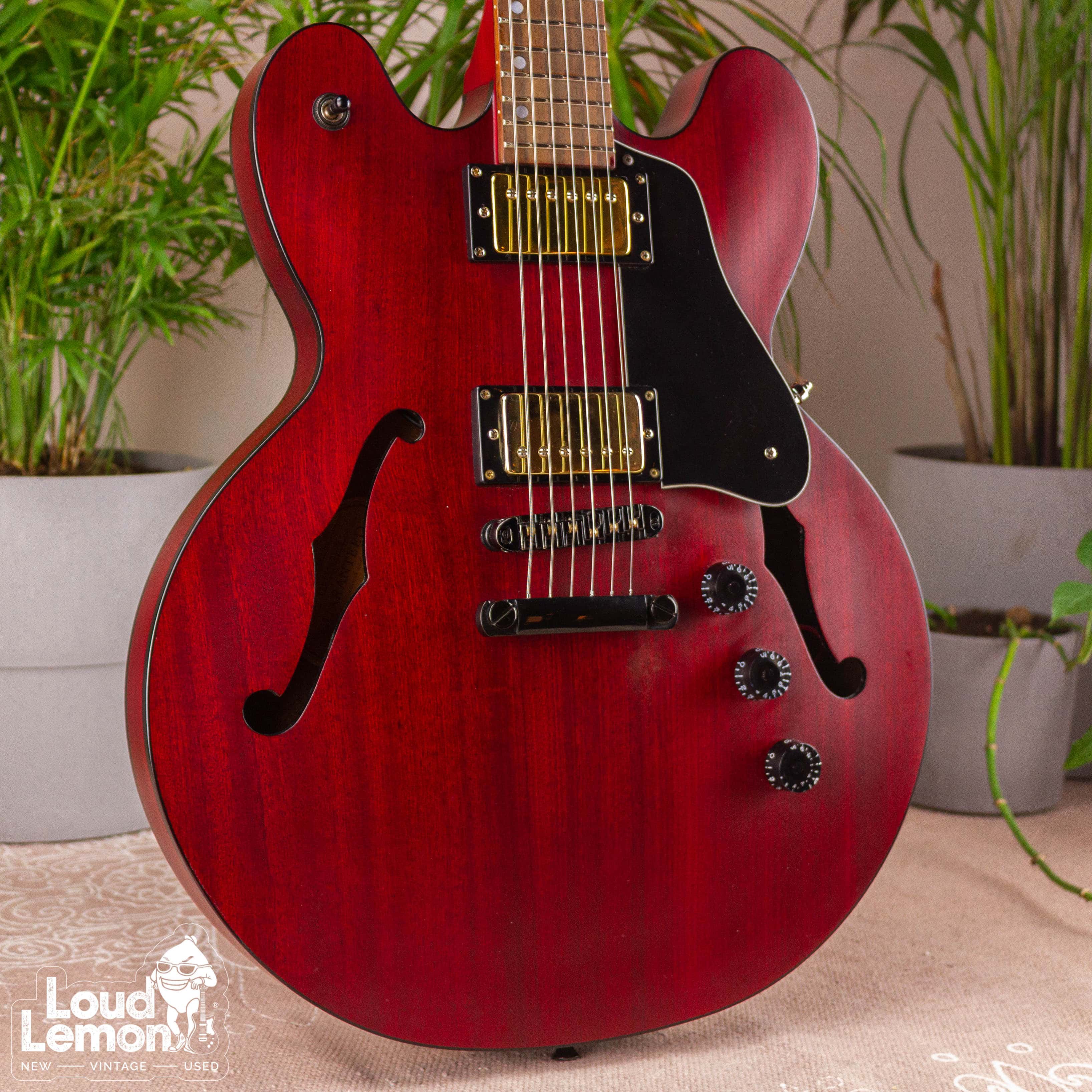 epiphone dot studio worn cherry