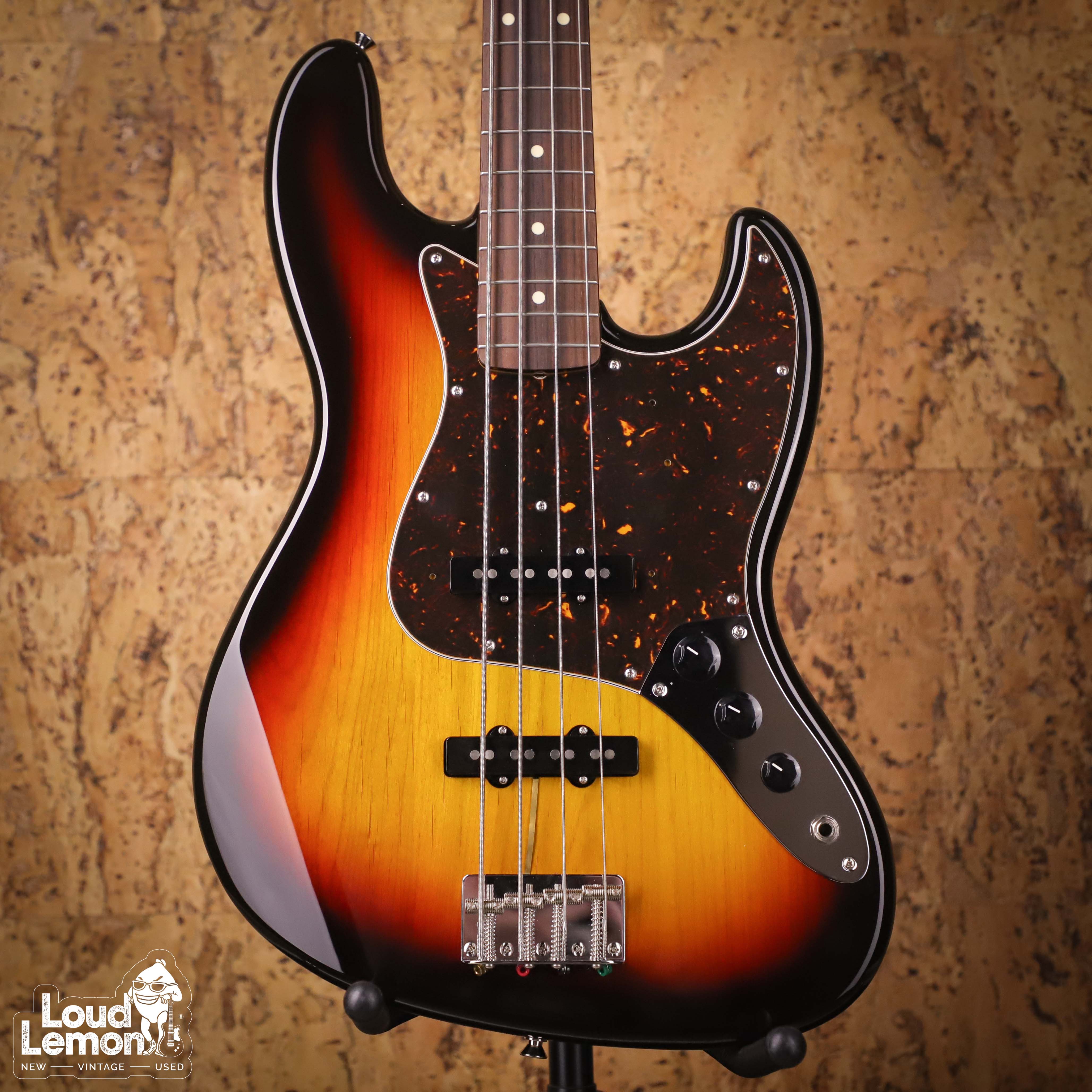 Fender Classic 60s Jazz Bass USA Pickups 3-Color Sunburst 2016 Japan  бас-гитара — купить в магазине винтажных гитар | Loud Lemon