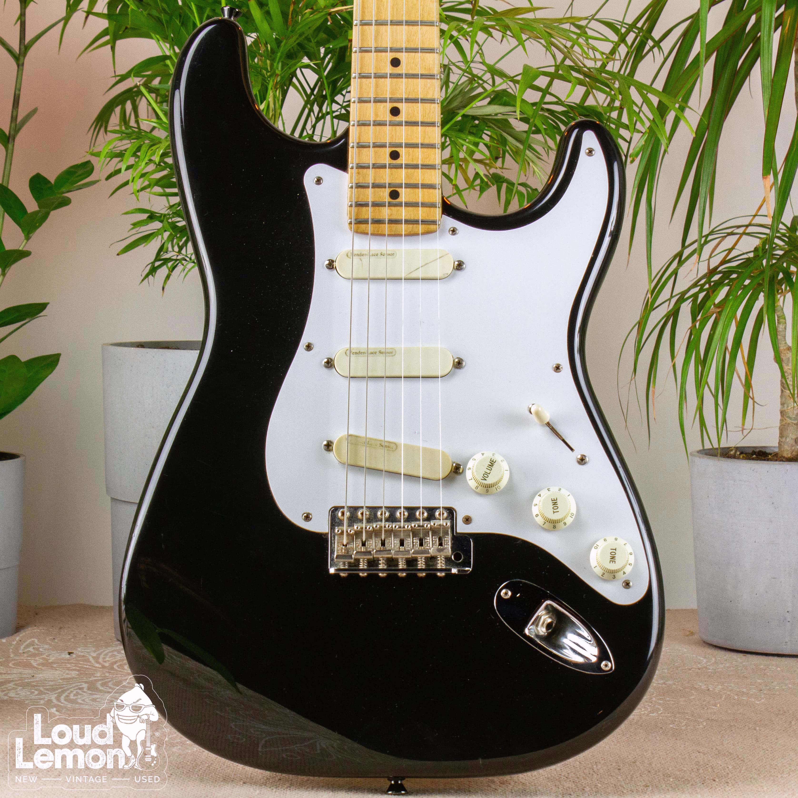 Fender Eric Clapton Stratocaster Black 1995 USA электрогитара — купить в  магазине винтажных гитар | Loud Lemon