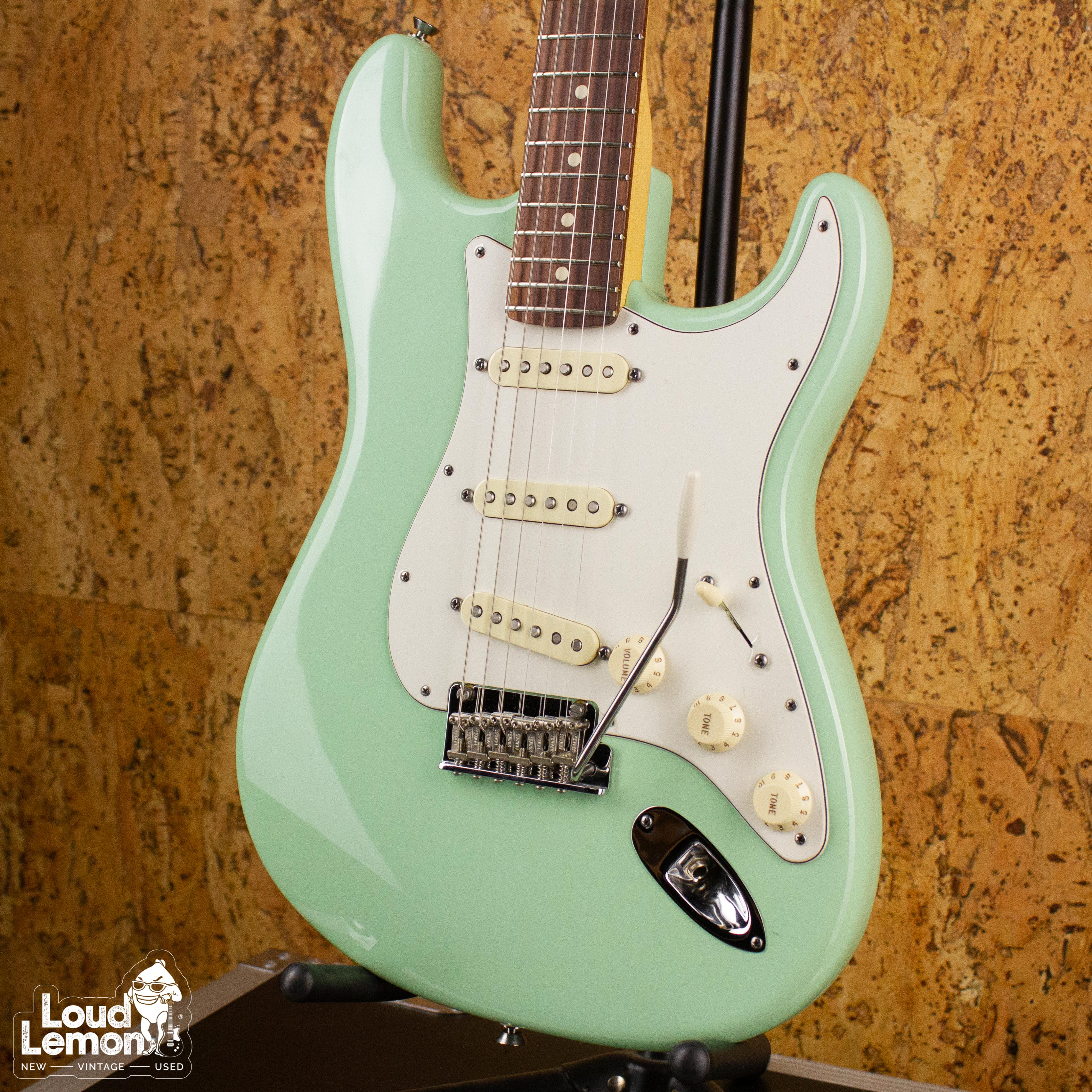 fender american standard stratocaster surf green