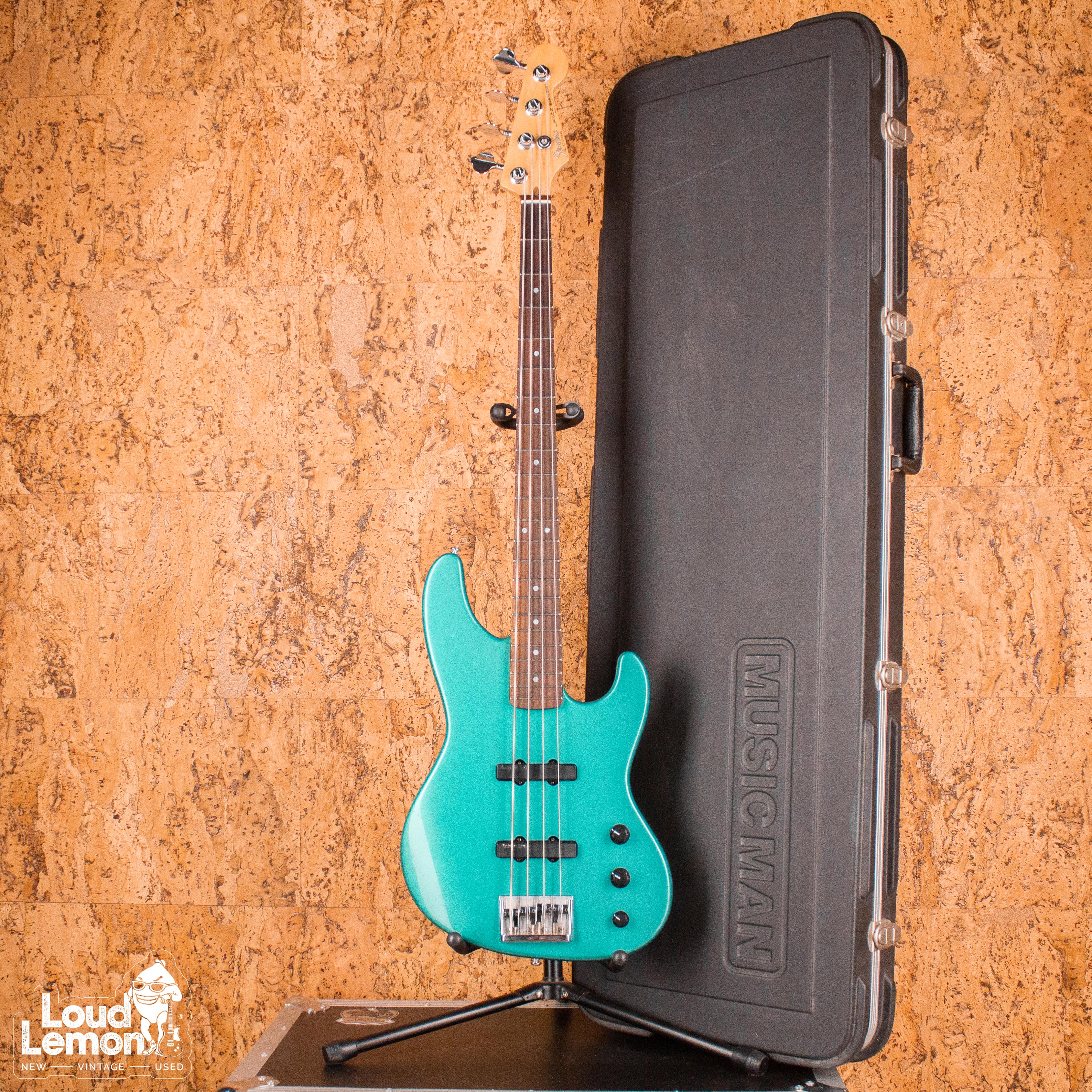 Fender Jazz Bass US Plus Caribbean Mist 1993 USA бас-гитара — купить в  магазине винтажных гитар | Loud Lemon