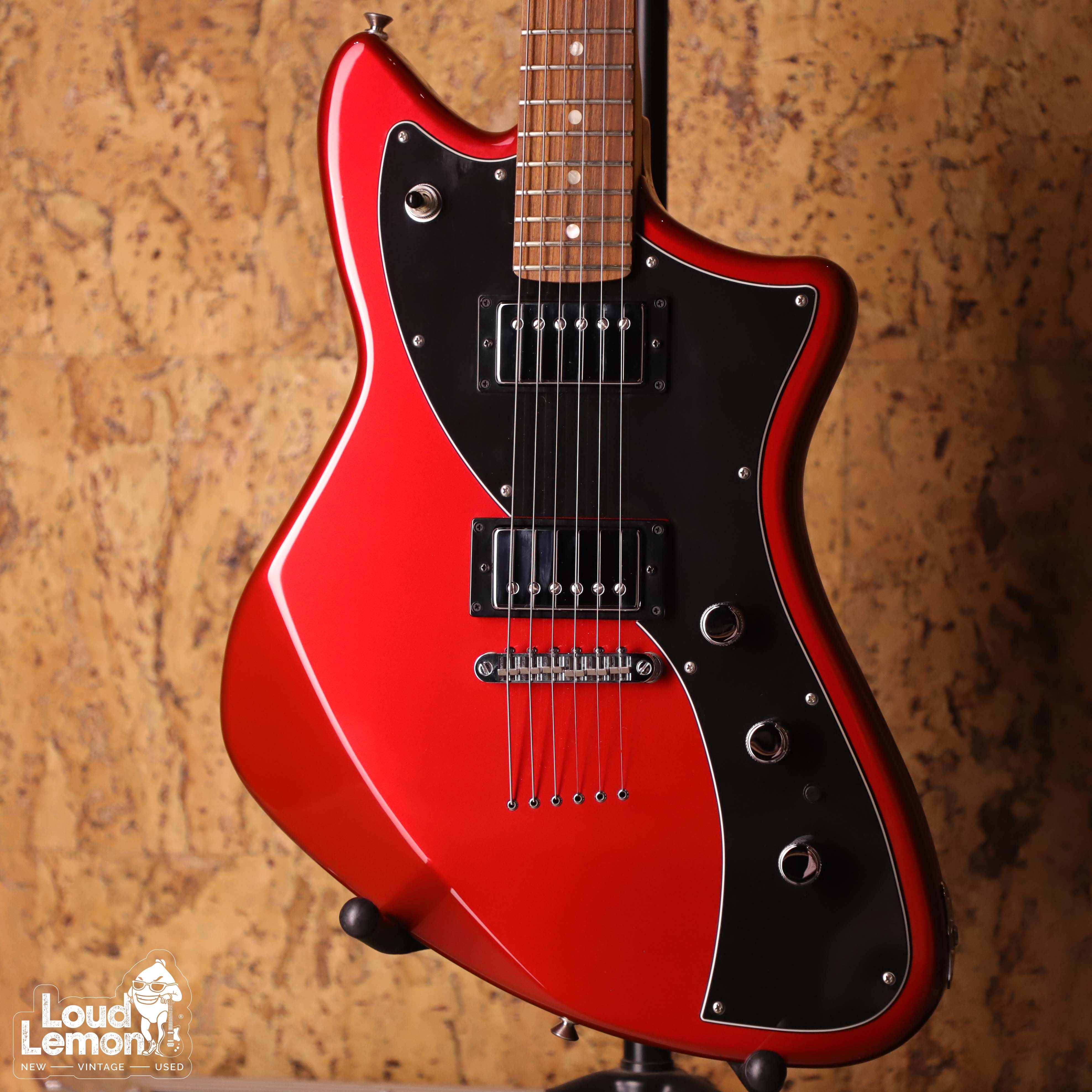 Fender Meteora HH Candy Apple Red 2019 Mexico электрогитара — купить в  магазине винтажных гитар | Loud Lemon