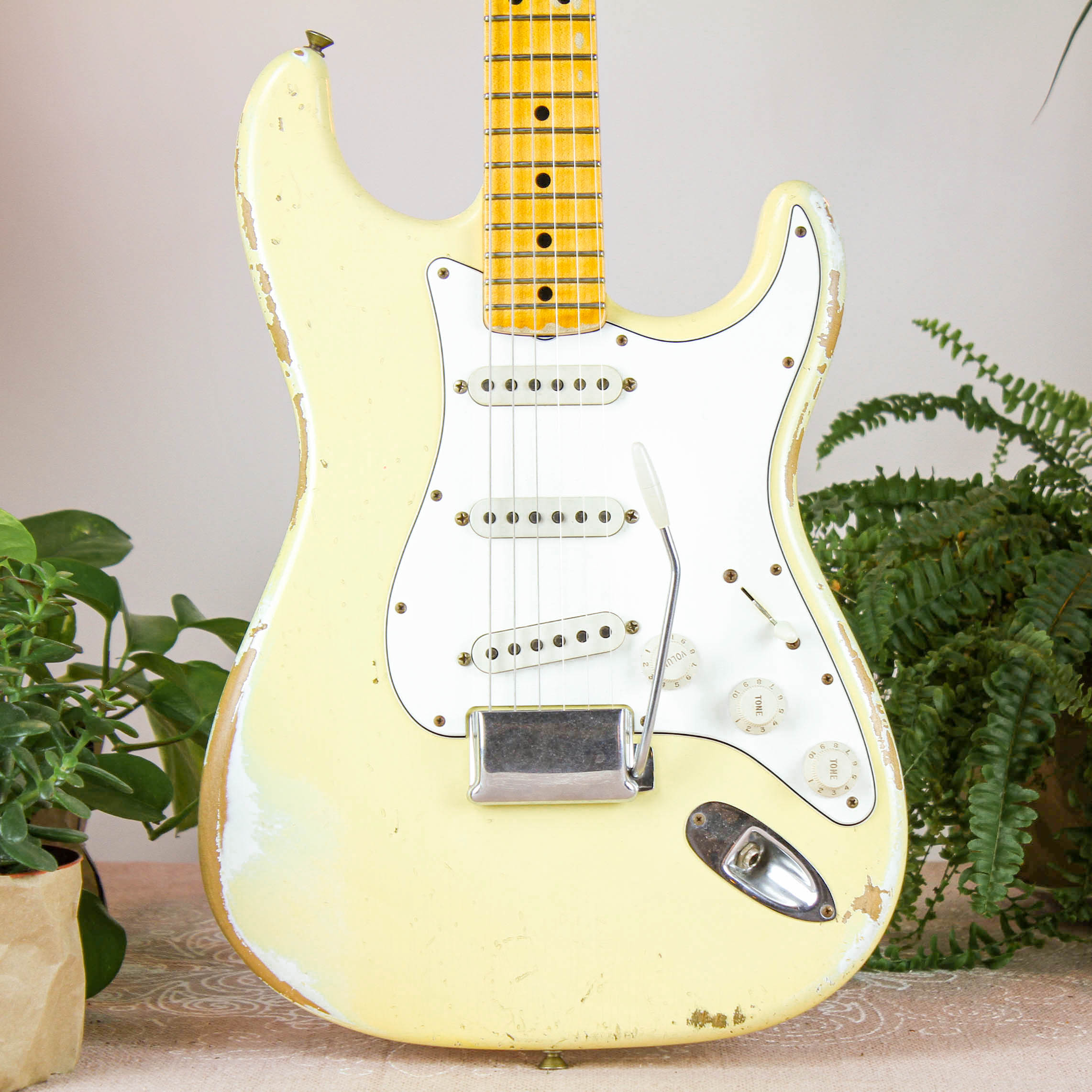 fender 69 stratocaster