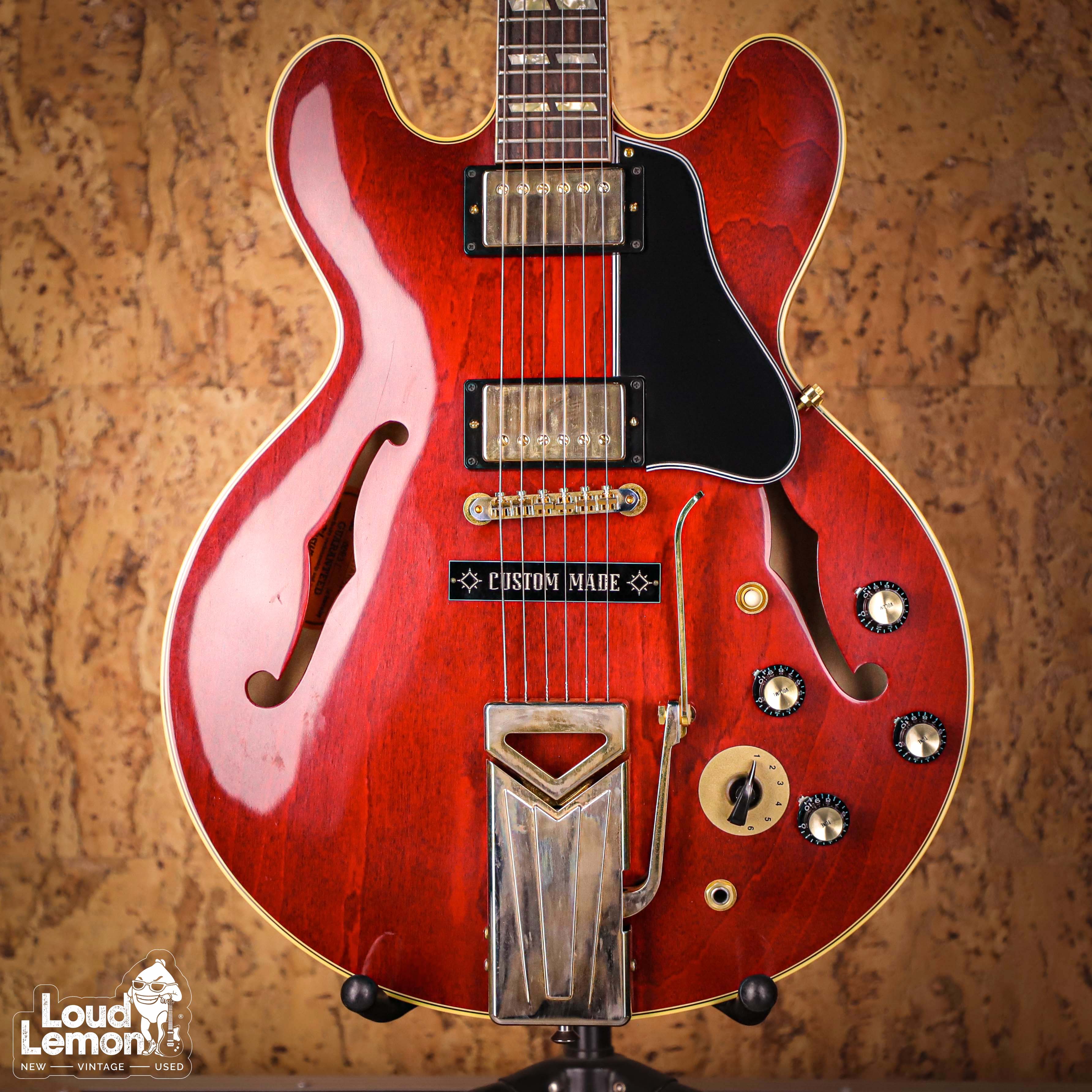 Gibson Custom Shop Marcus King 1962 ES-345 With Sideways Vibrola Sixties  Cherry VOS 2020 USA электрогитара — купить в магазине винтажных гитар |  Loud Lemon