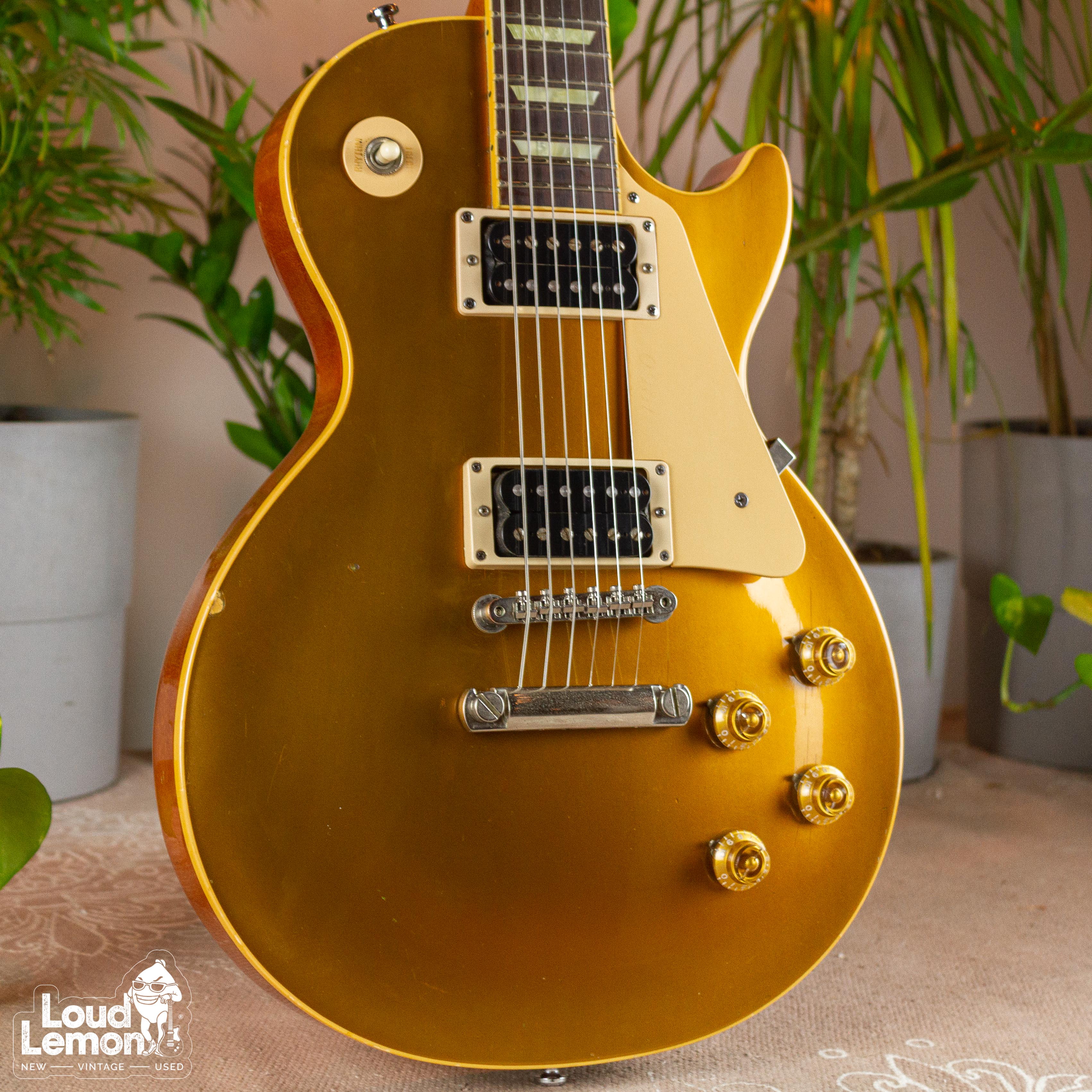 gold gibson